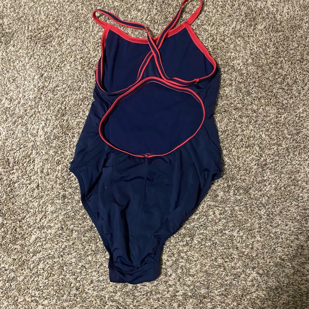 TYR Guard Swimsuit - Picture 4 of 8